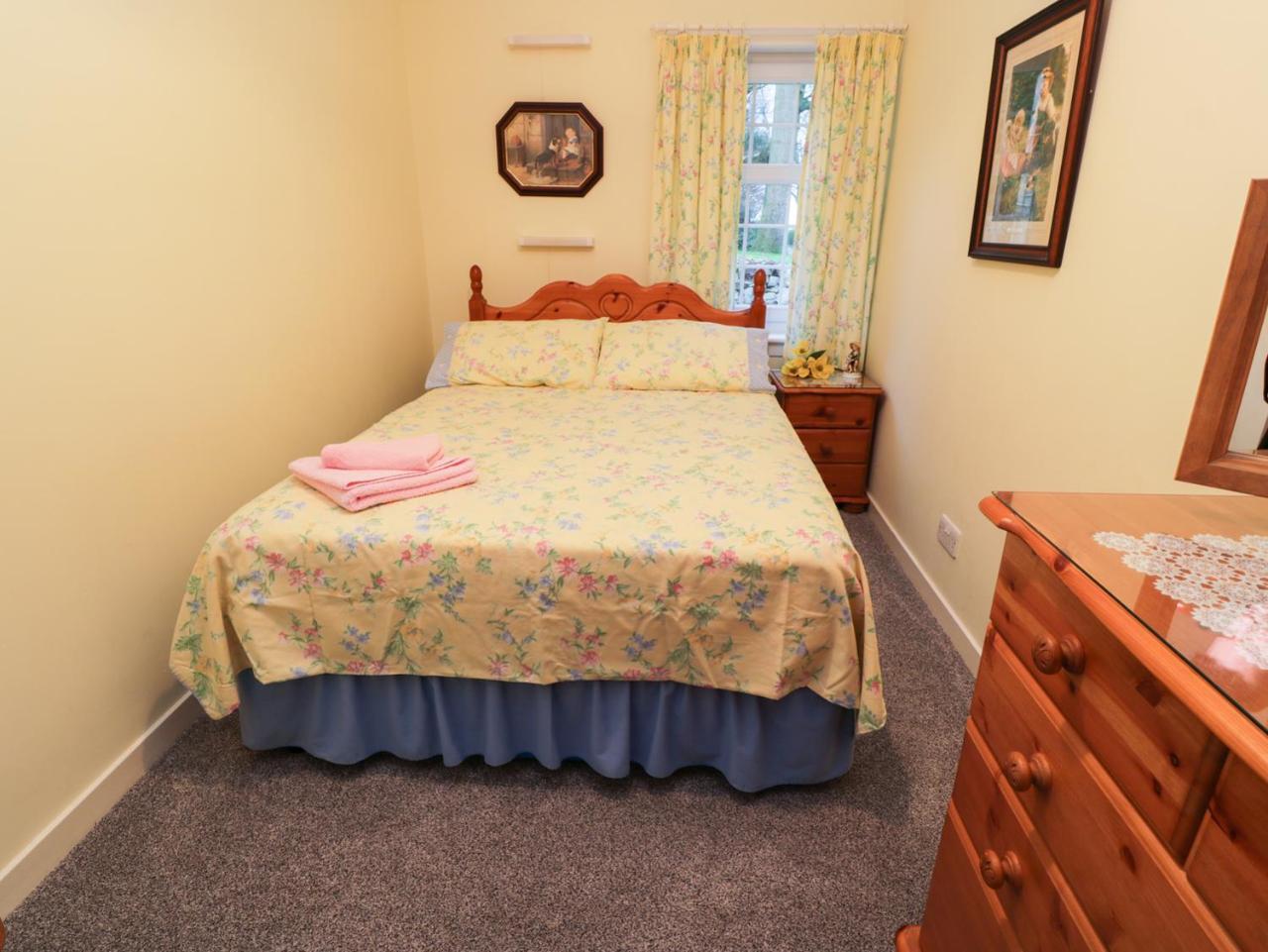 Garden Cottage Castle Douglas ภายนอก รูปภาพ