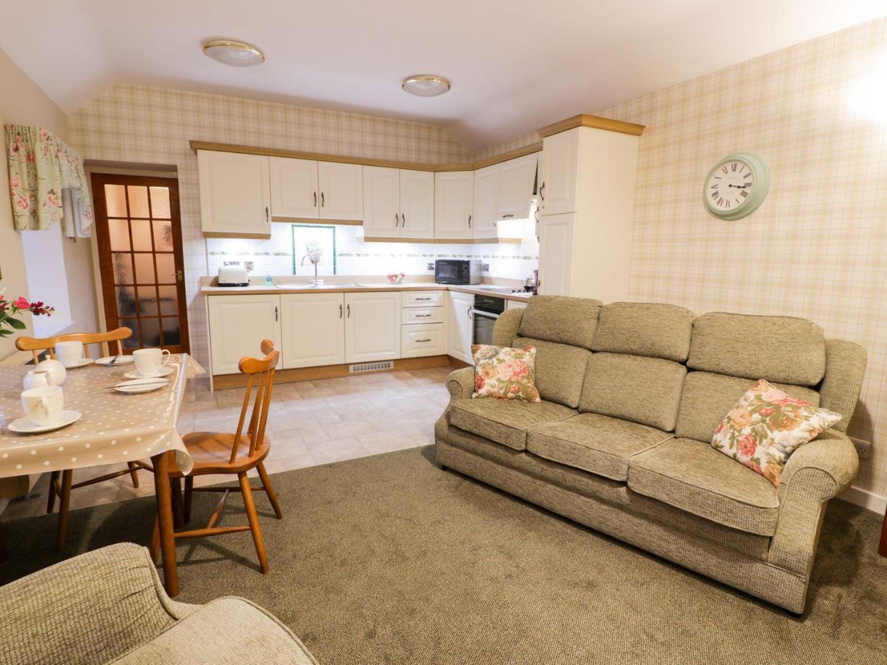 Garden Cottage Castle Douglas ภายนอก รูปภาพ